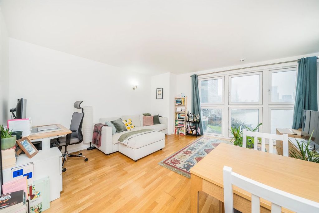 Property photo 3 of 7