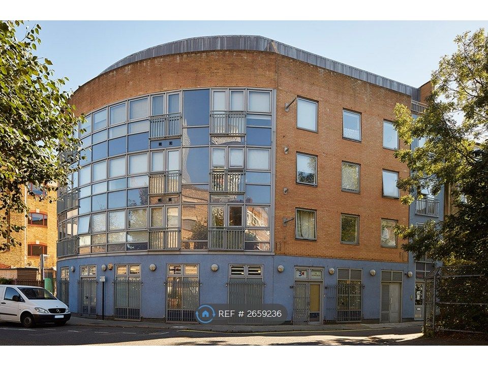 Property photo 1 of 5 Building