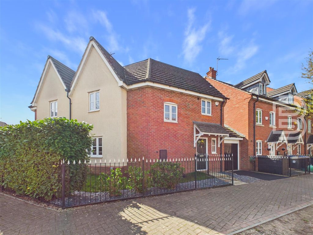 Property photo 1 of 18 Front.Jpg