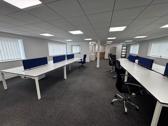 Property photo 3 of 6 Photo 15