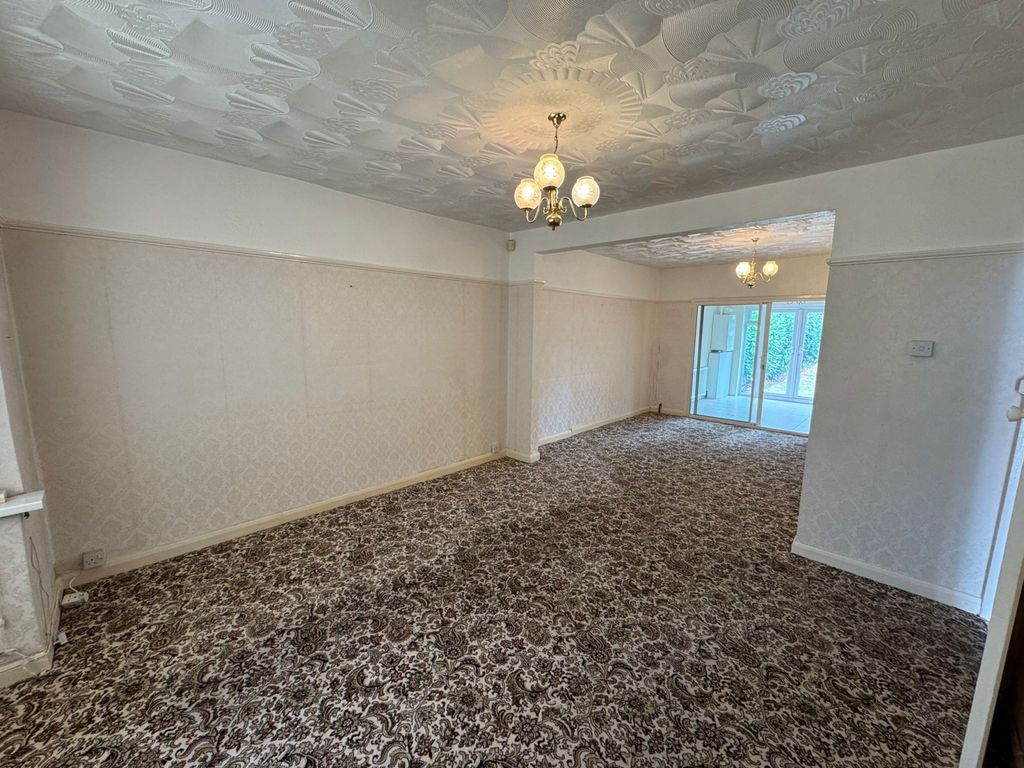 Property photo 1 of 11 3 Bed Terraced House To Rent Mornington Road, Greenford Ub6