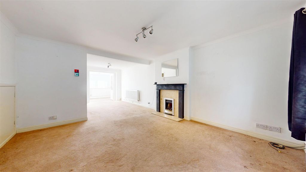 Property photo 2 of 20 Grange Valley Reception Room