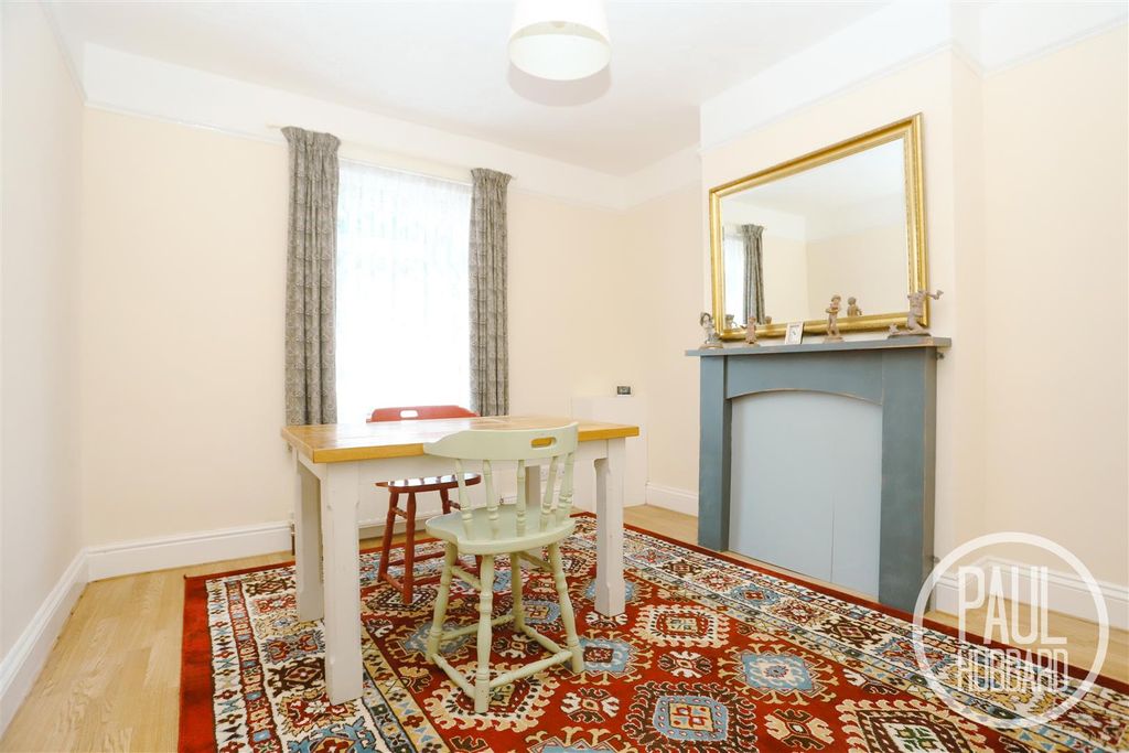 Property photo 2 of 15 Img_2253.Jpg