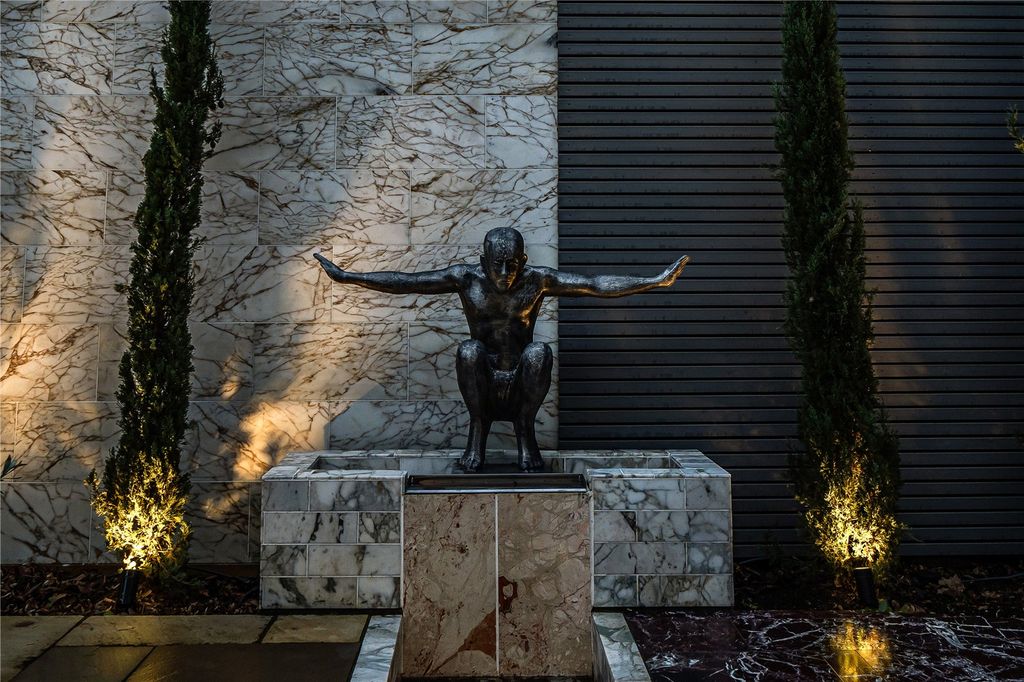 Property photo 1 of 41 Garden