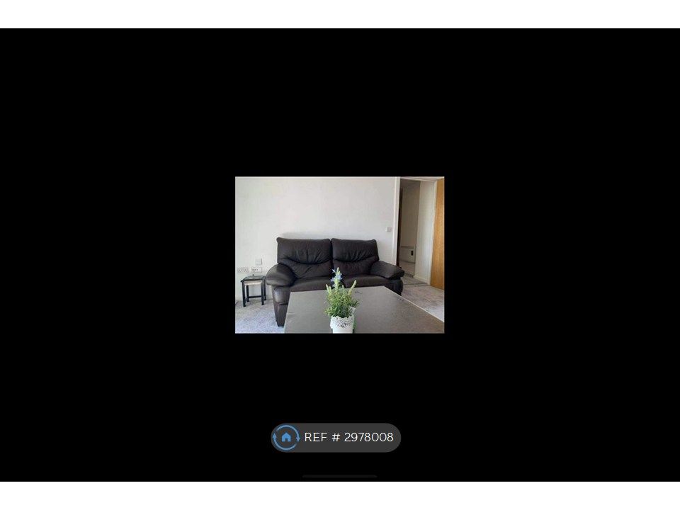 Property photo 2 of 10 Living Room Near Entrance