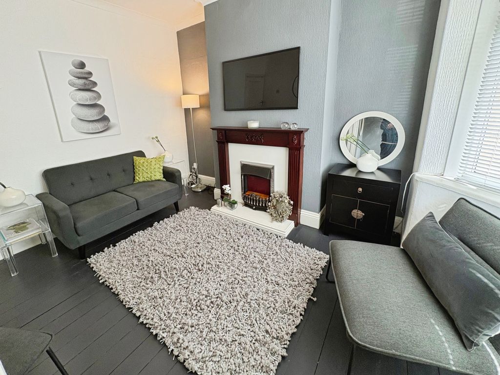 Property photo 2 of 18 881A1980-Img_1866