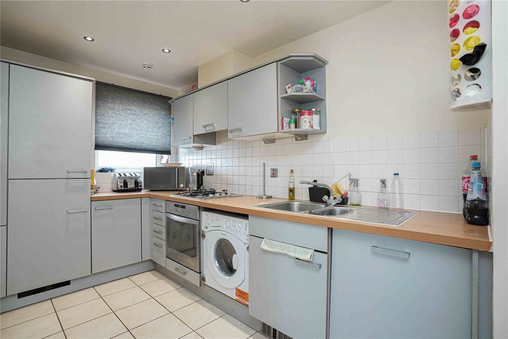 Property photo 3 of 12 Picture No. 31