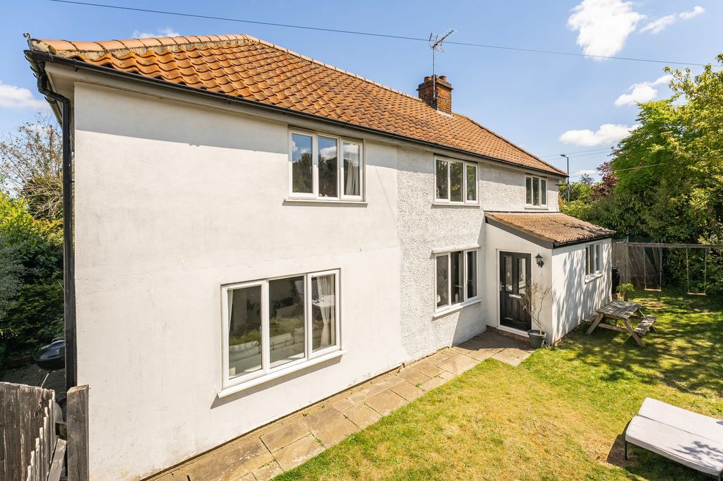 Property photo 1 of 26