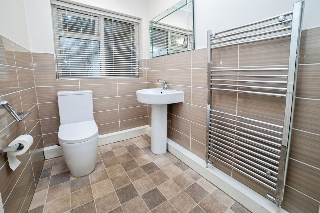 Additional image 8 of 2 bed detached bungalow for saleSt. Lawrence Close, Heanor DE75