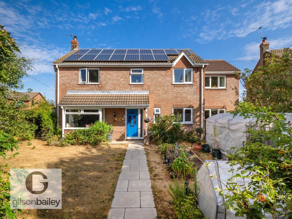 Property photo 1 of 34