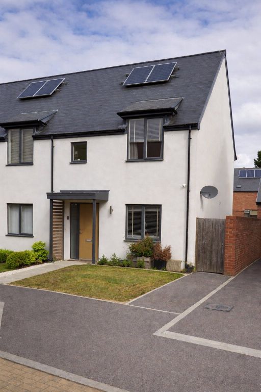 Property photo 1 of 8 Picture No. 01