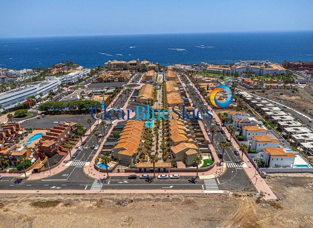 Property photo 2 of 24