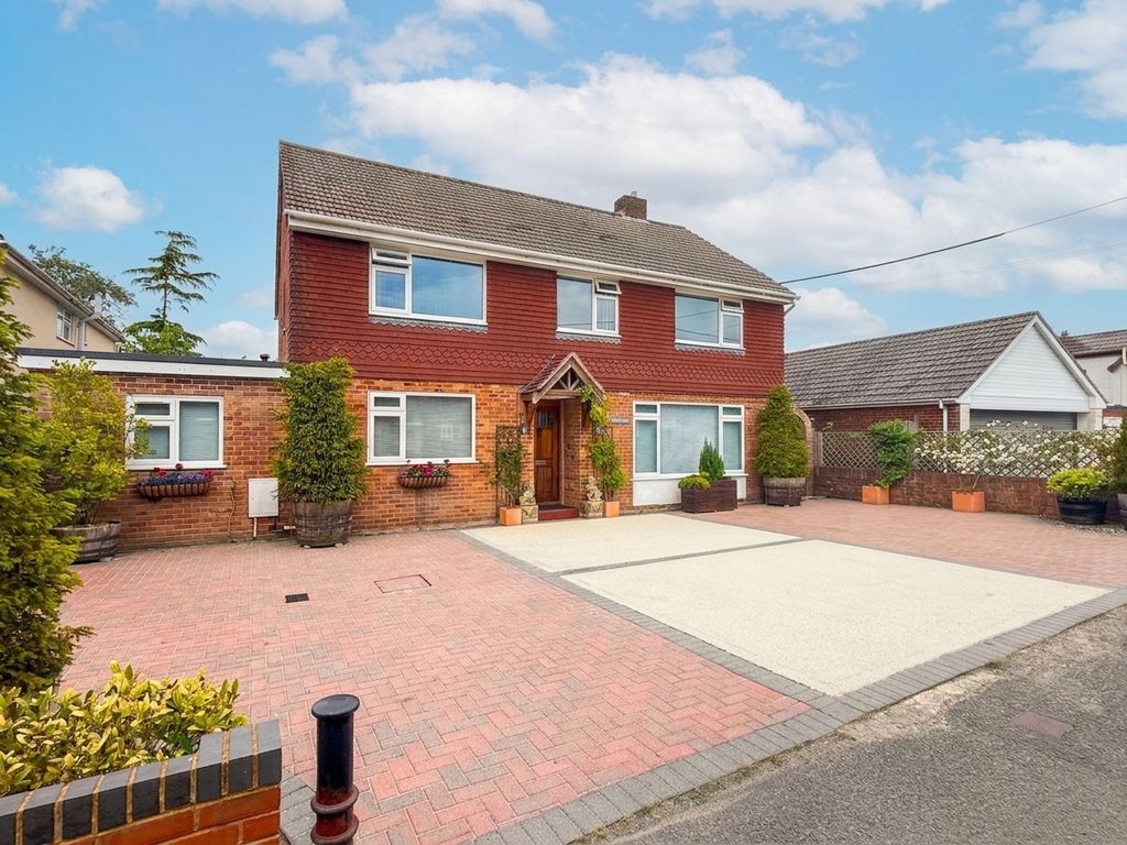 Property photo 1 of 27