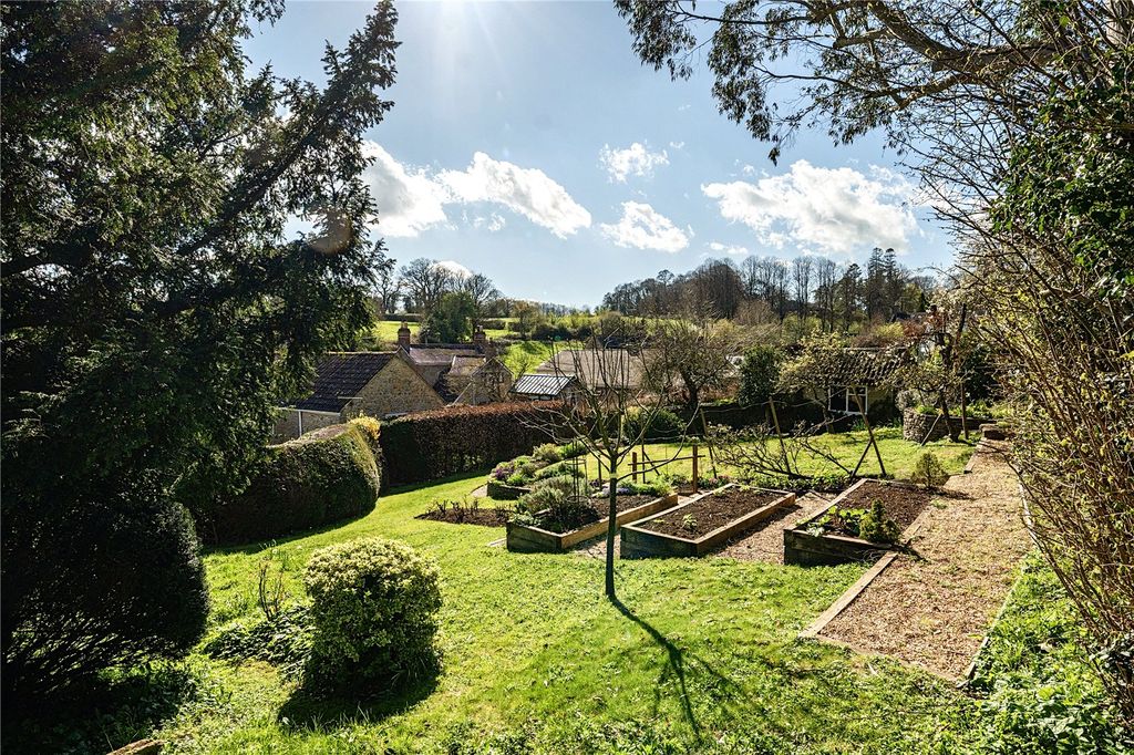 Property photo 3 of 17 Picture No. 04