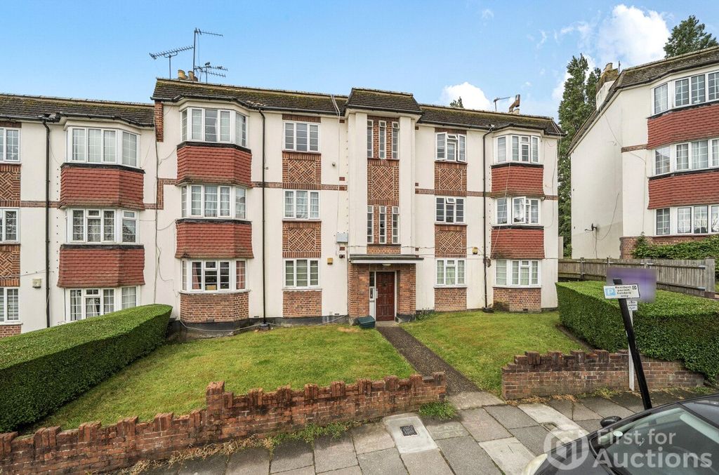 Property photo 1 of 13 1