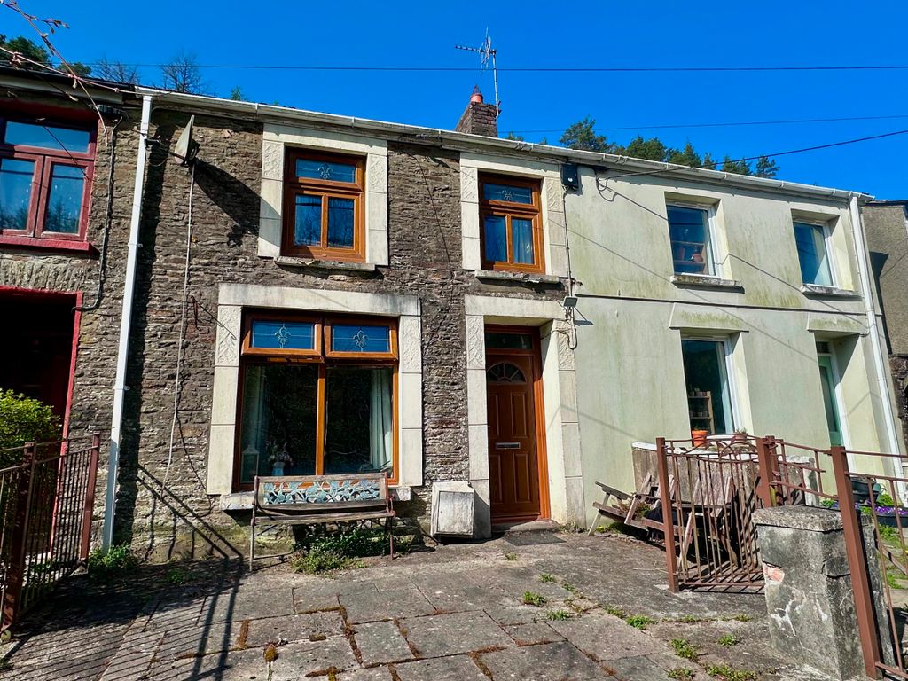 Property photo 1 of 31