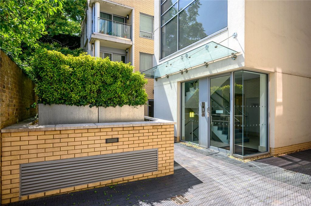 Property photo 3 of 15 Picture No. 31