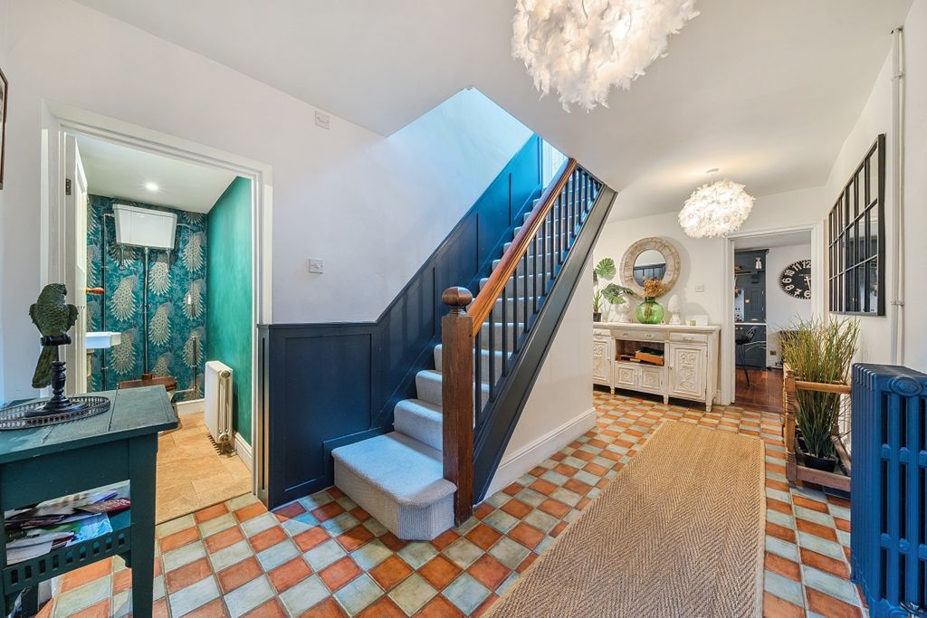 Property photo 3 of 22