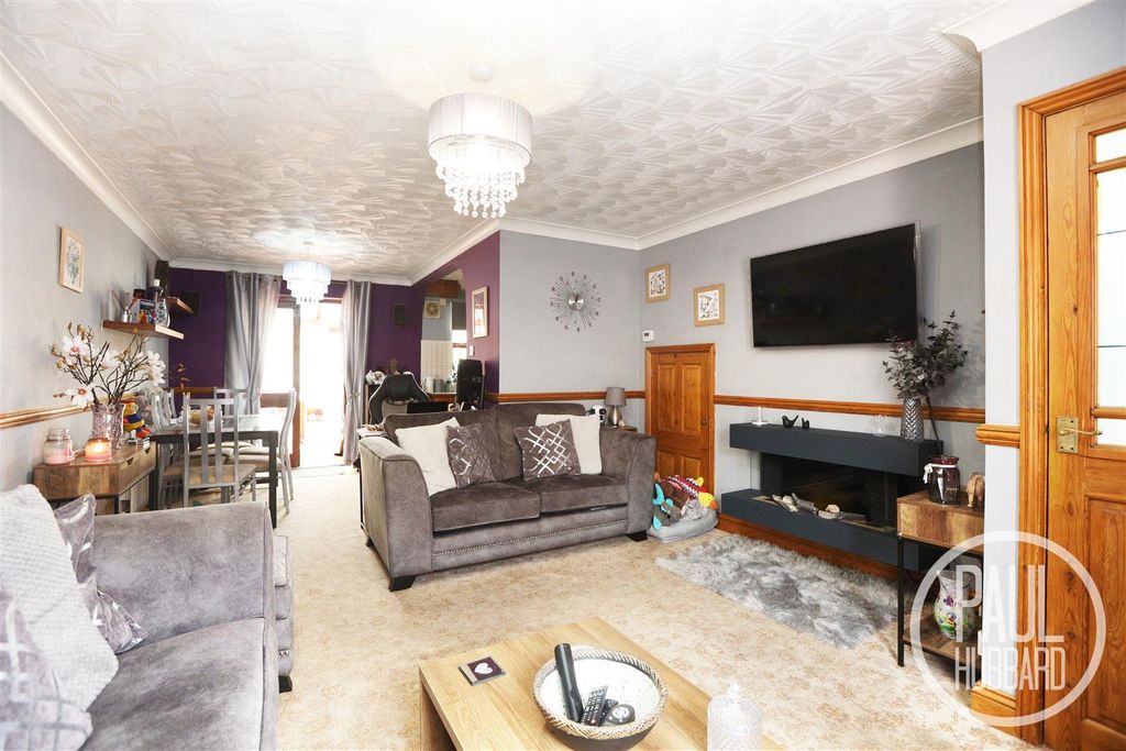 Property photo 3 of 20 7R5A1816.Jpg