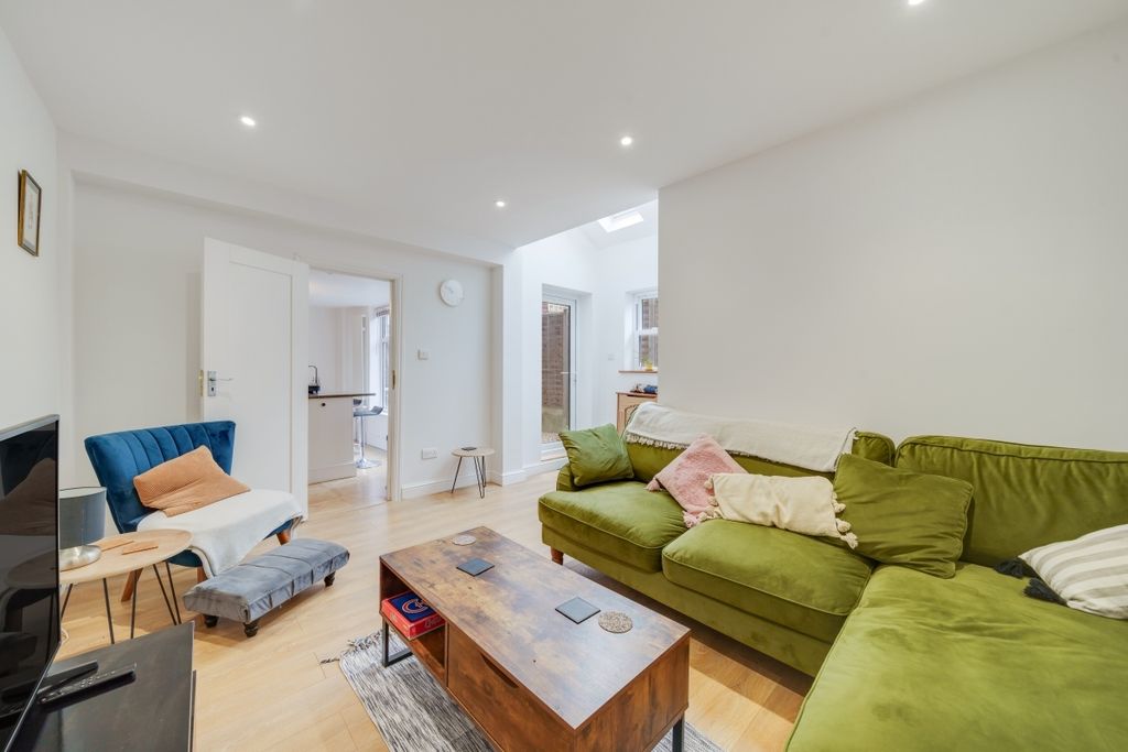 Property photo 1 of 14 Rec
