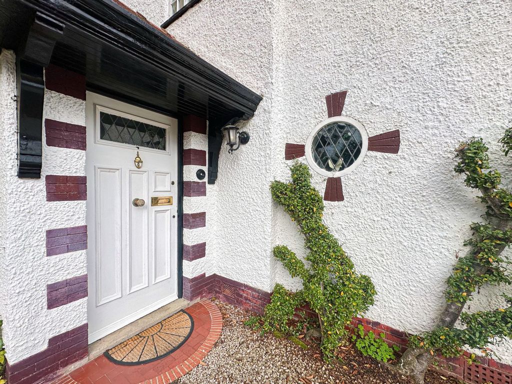 Property photo 2 of 36 Photo 33