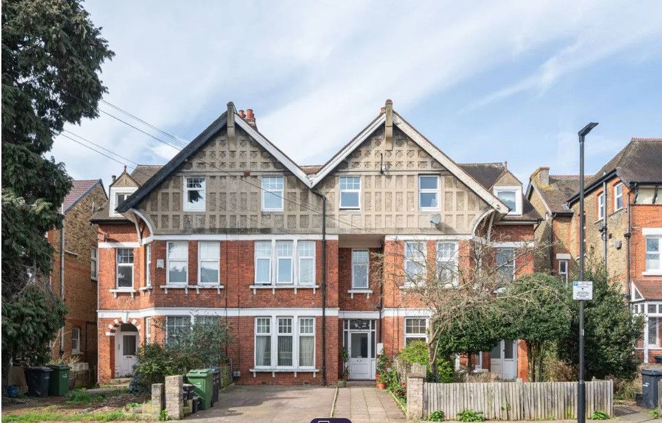 Property photo 3 of 3