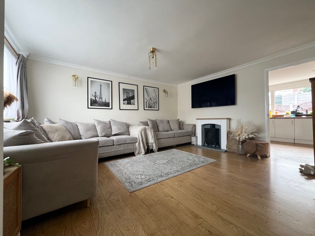Property photo 3 of 10 Reception Room