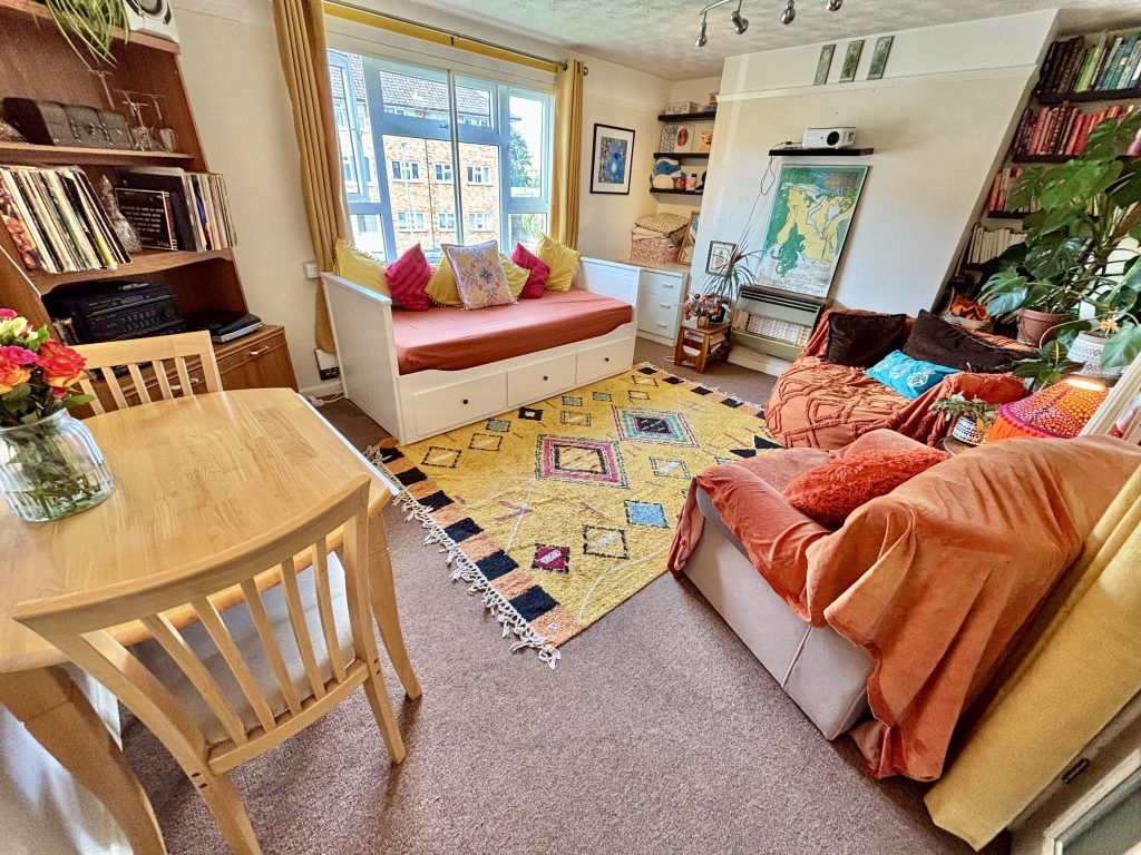 Property photo 3 of 7