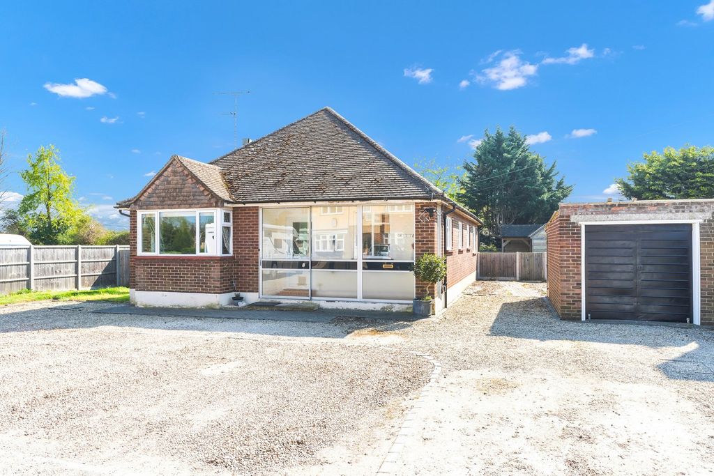 Property photo 3 of 19