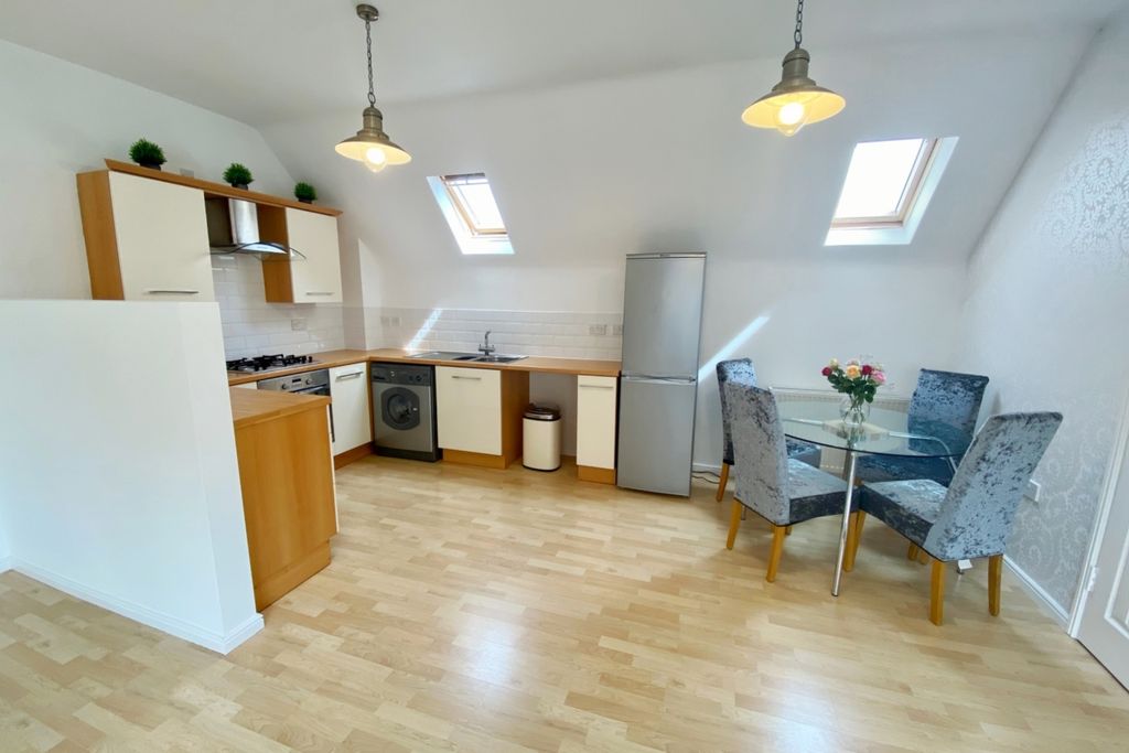 Property photo 3 of 15 Open Plan Living