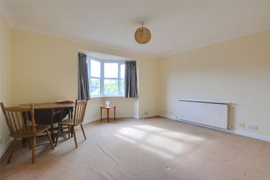 Property photo 2 of 7 Picture No. 01