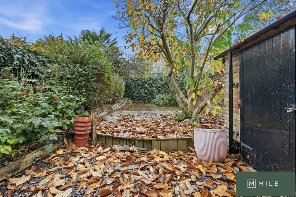 Property photo 3 of 10