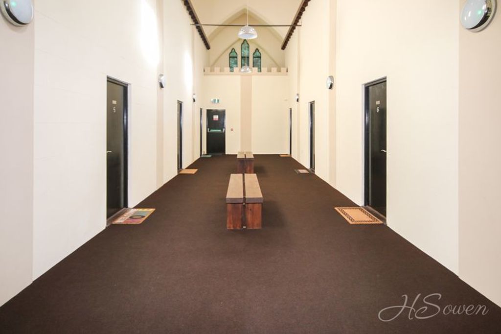 Property photo 2 of 9 Photo 2