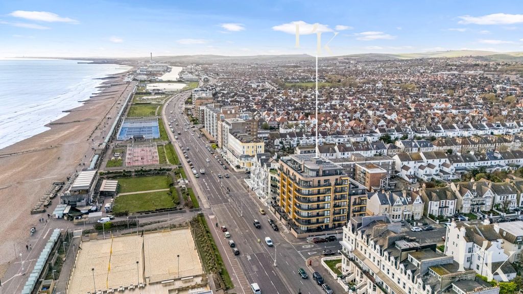 Property photo 3 of 23