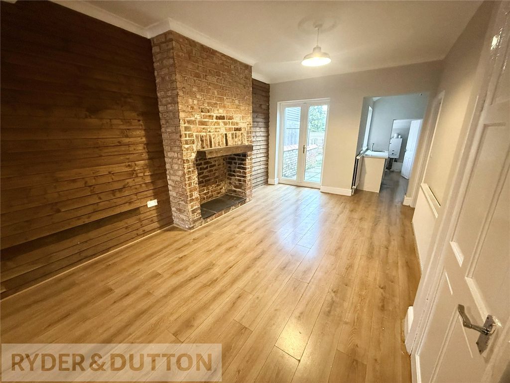 Property photo 3 of 22 Lounge/Dining Room