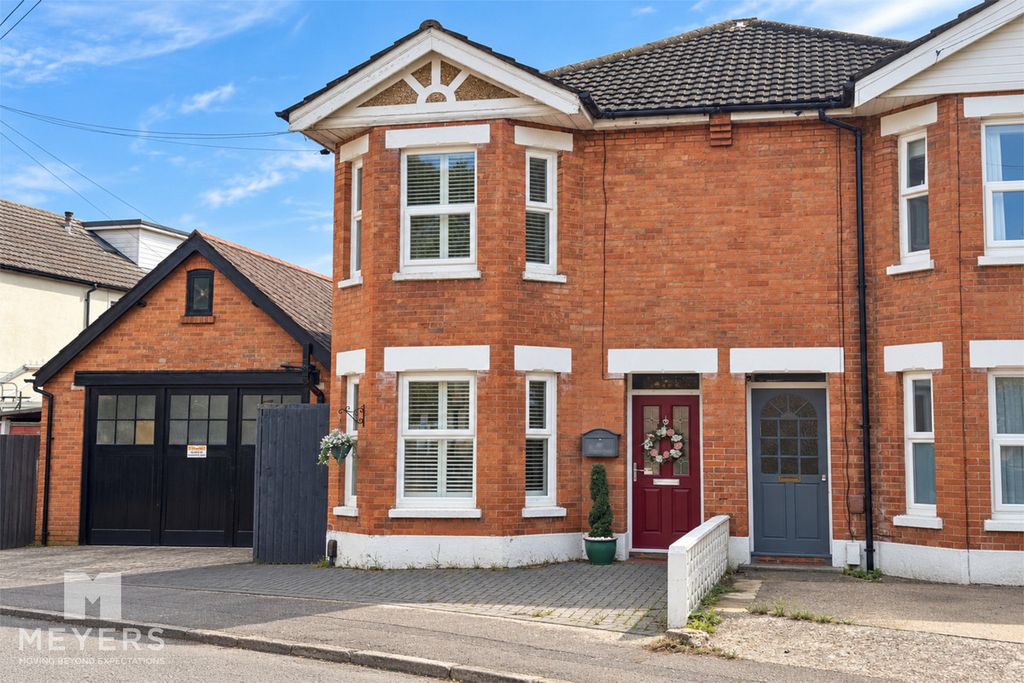 Property photo 1 of 26