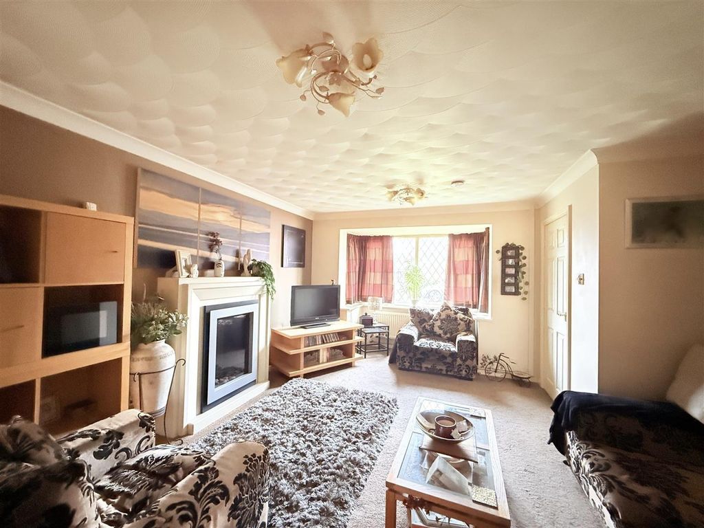 Property photo 2 of 8 Image 95.Jpeg