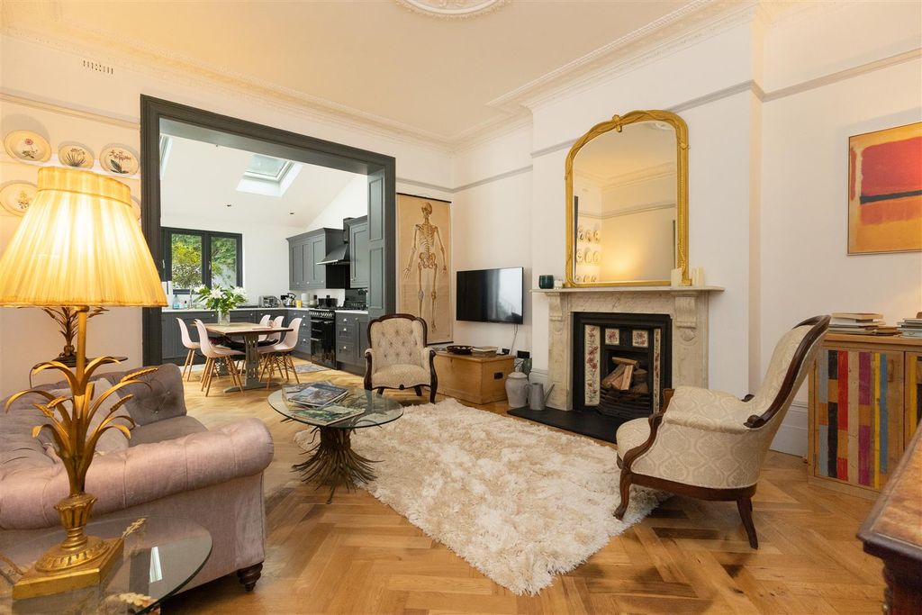 Property photo 1 of 22 Open Plan Living Space