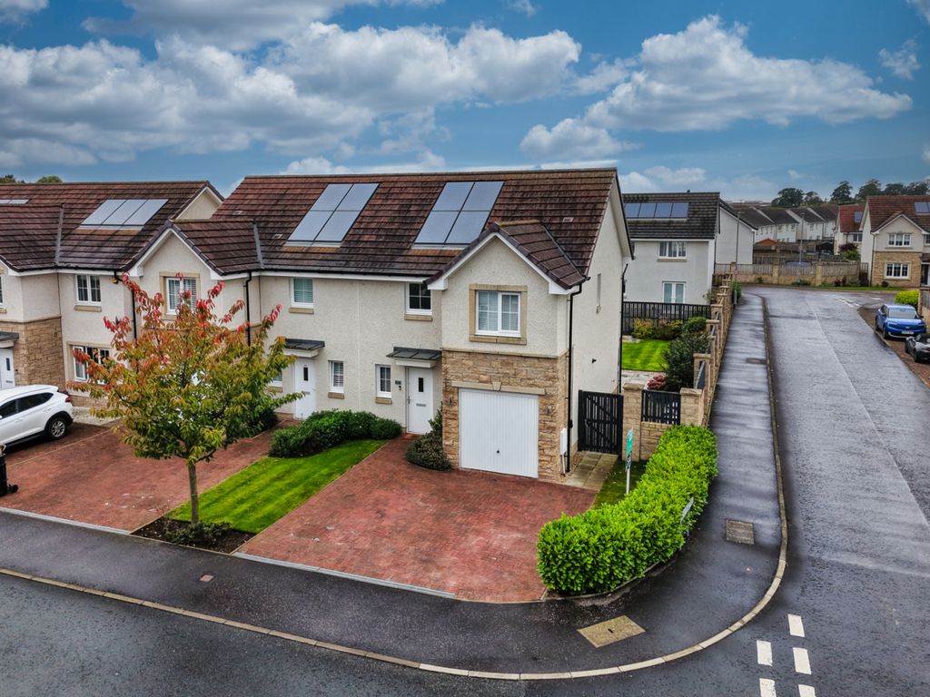 Property photo 1 of 21 3 Bedroom Semi Detached For Sale