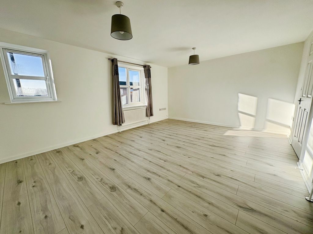 Property photo 3 of 10 5c192601-Img_0165