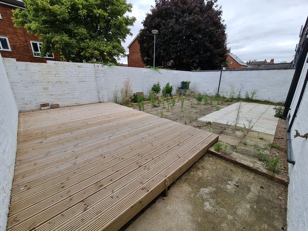 Property photo 2 of 4