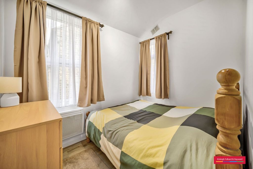 Property photo 3 of 11 Picture No. 01