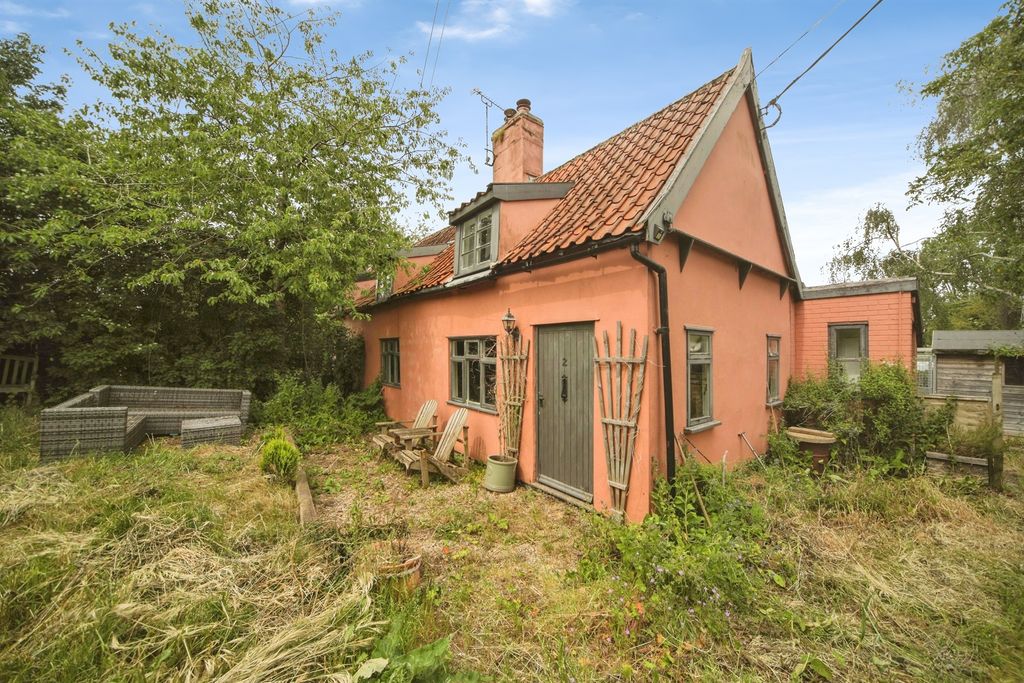 Property photo 1 of 20