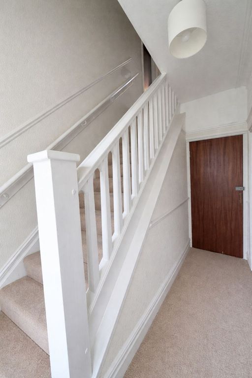 Property photo 2 of 7 Photo 3