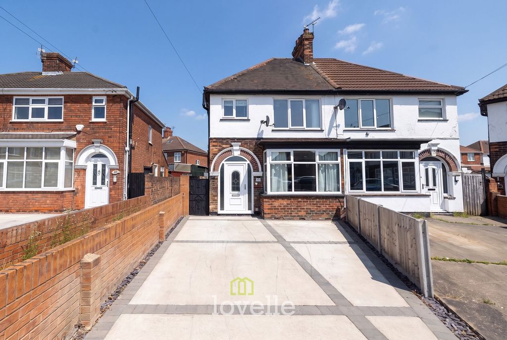 Property photo 1 of 21