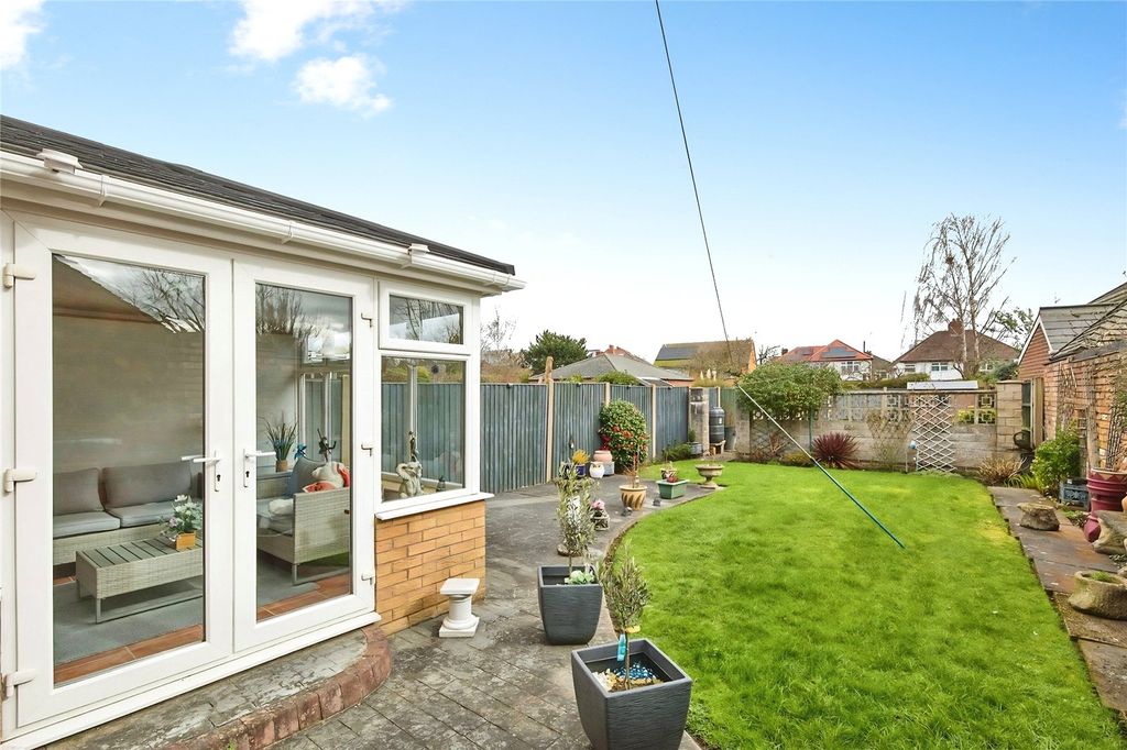 Property photo 2 of 21 Picture No. 55