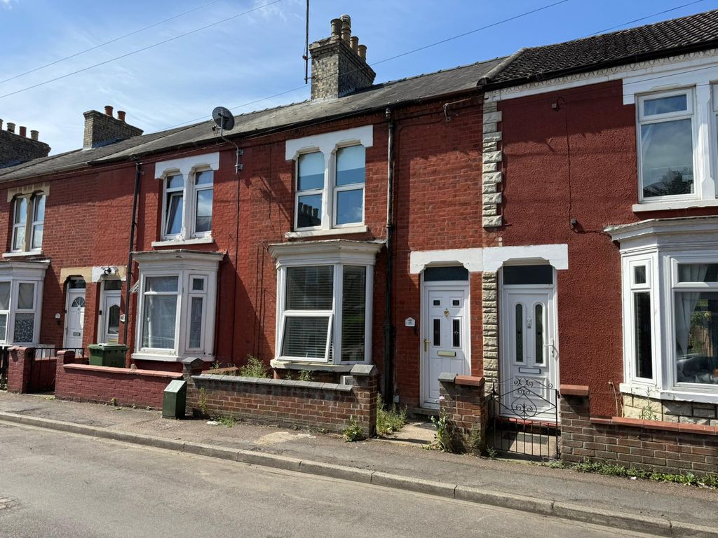 Property photo 1 of 19