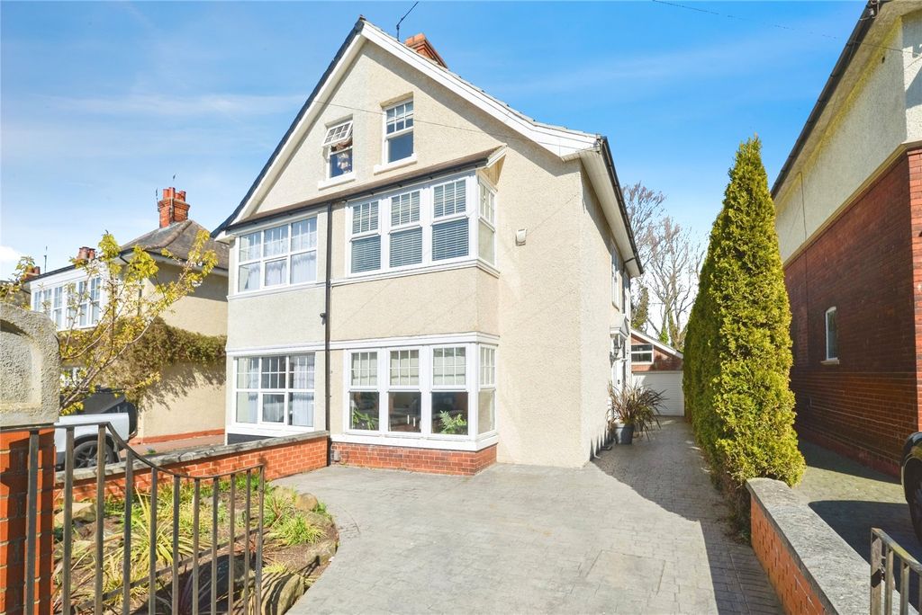 Property photo 1 of 17 Picture No. 22