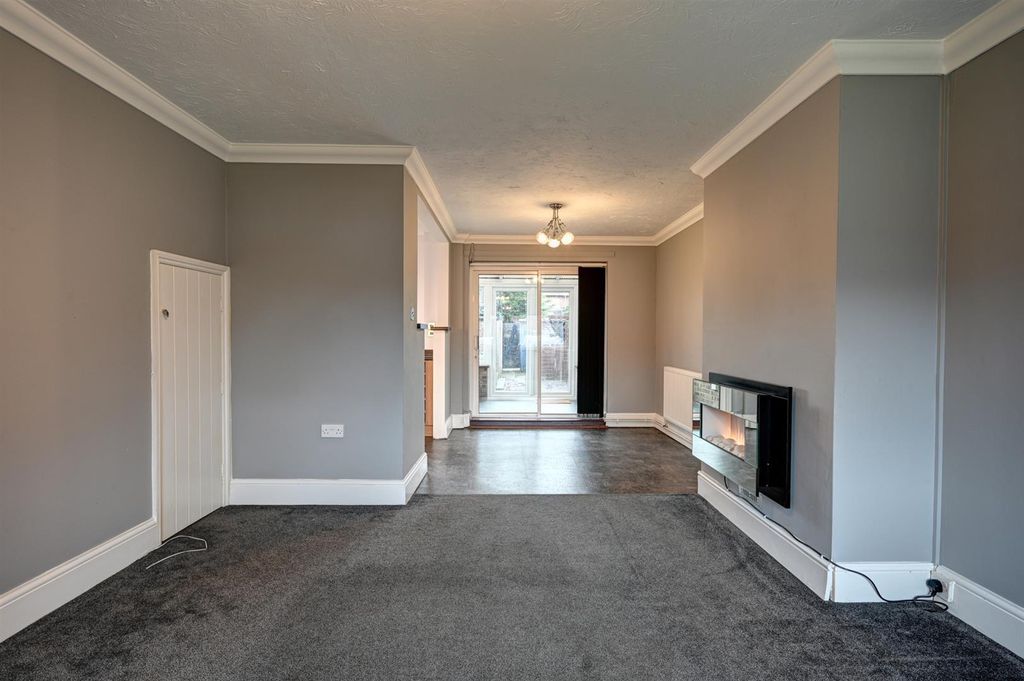 Property photo 2 of 14 Ightcgfjek2Jfekza3Udhw.Jpg