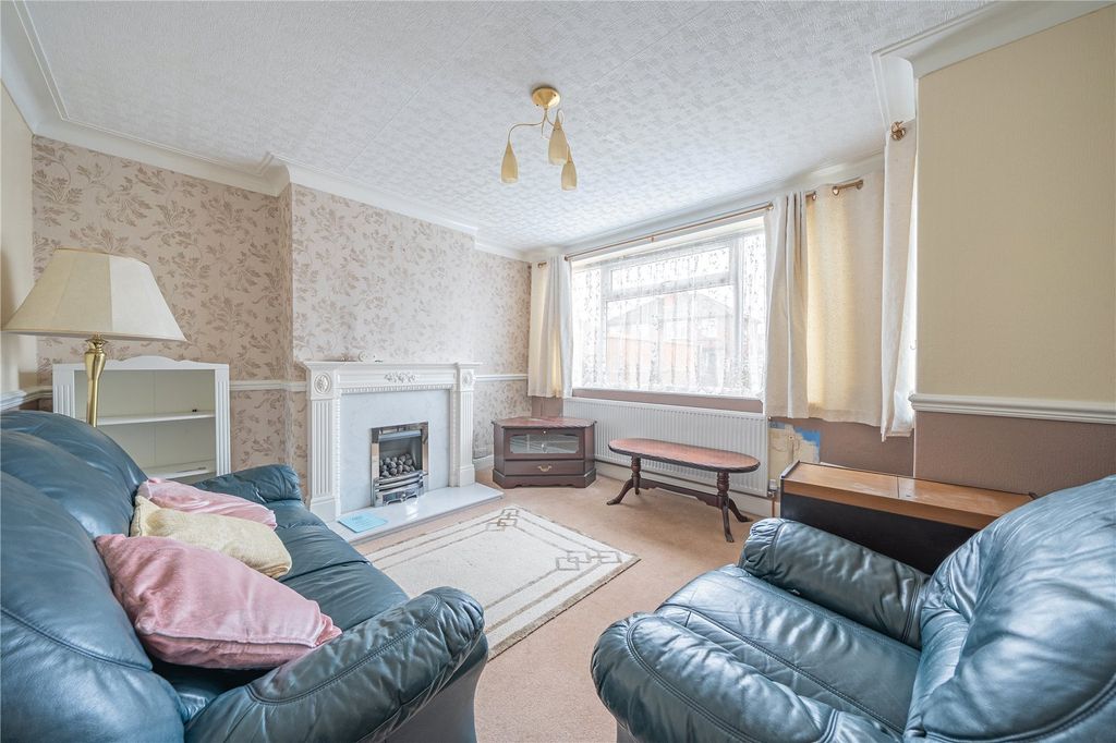 Property photo 2 of 12 Picture No. 07